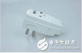 杭州小区泳池漏电！漏电保护插头会成为日后生活必用品吗？