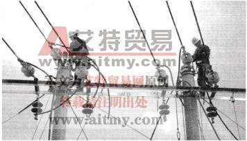 图1 40施工中的架空配电线路