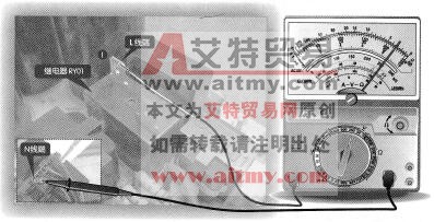 图3-81检测继电器RY01的交流输入电压