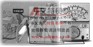 图5-29检测桥式整流堆输出电压
