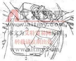 拆卸转向开关装饰件