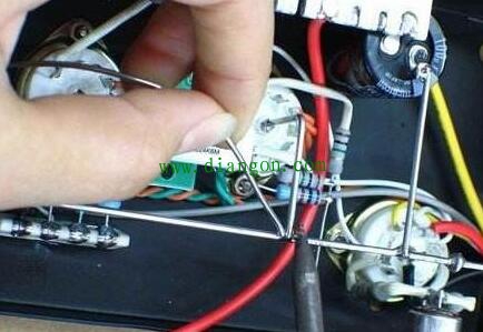 电子元器件焊接要点 